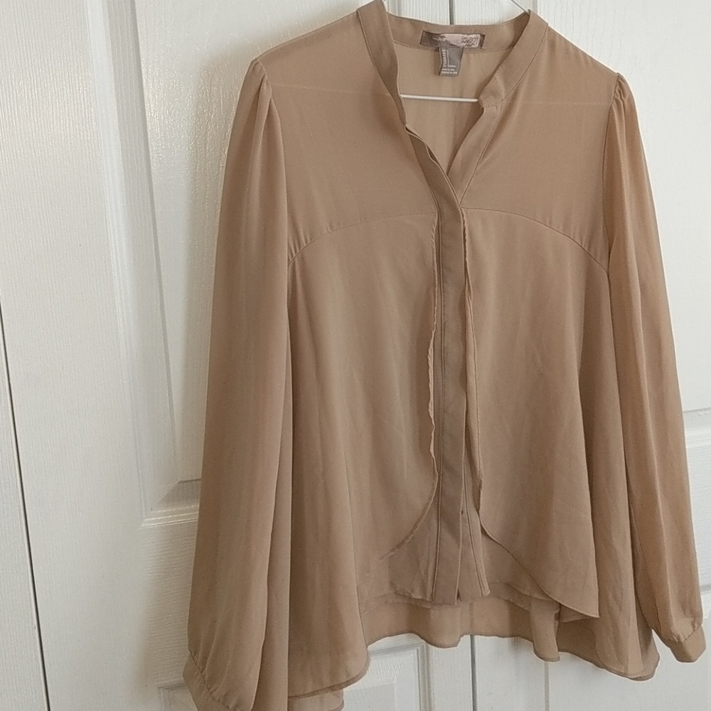 Women's button up